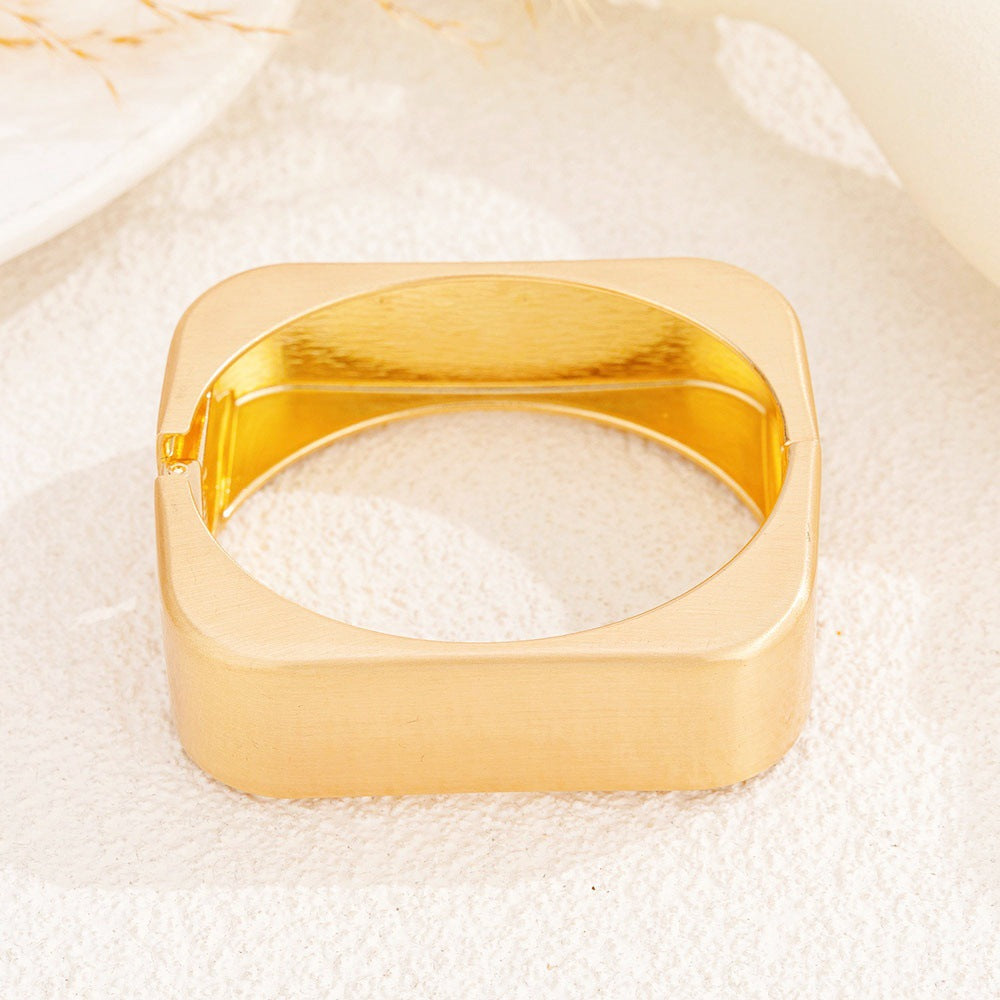 Exaggerated Metallic Wide-Band Bracelet