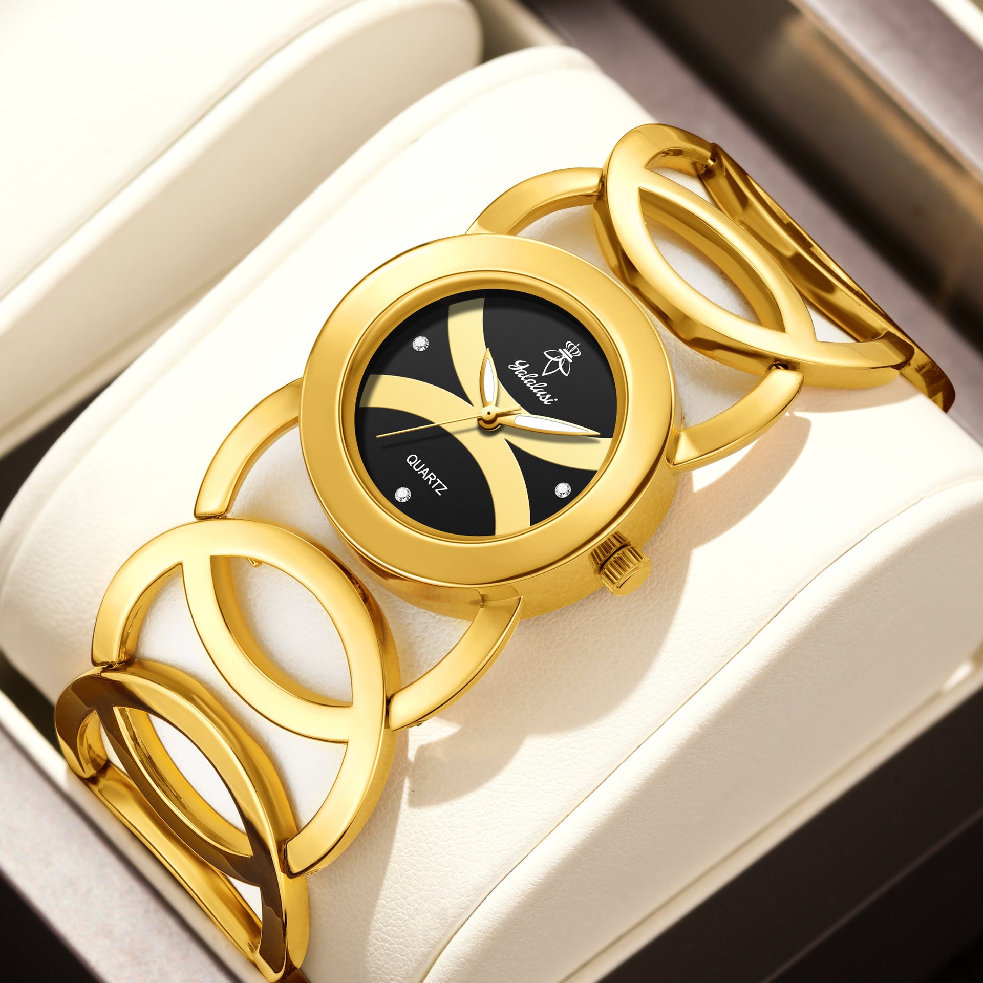 Affordable Luxury Waterproof Quartz Women's Watch | Elegant Everyday Timepiece