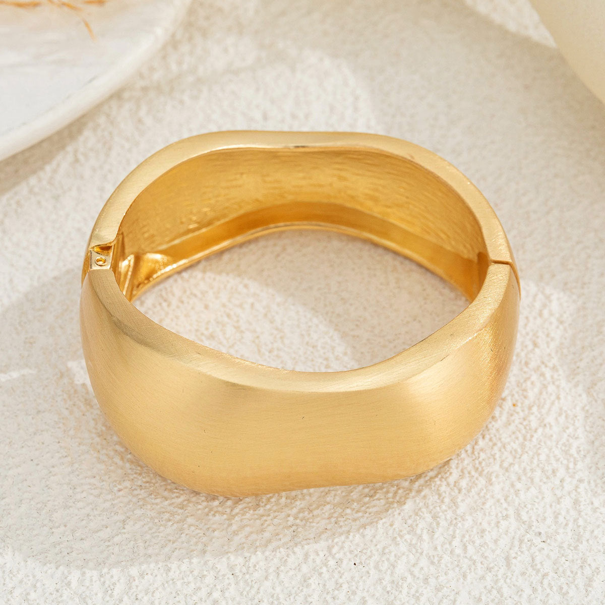 Exaggerated Metallic Wide-Band Bracelet