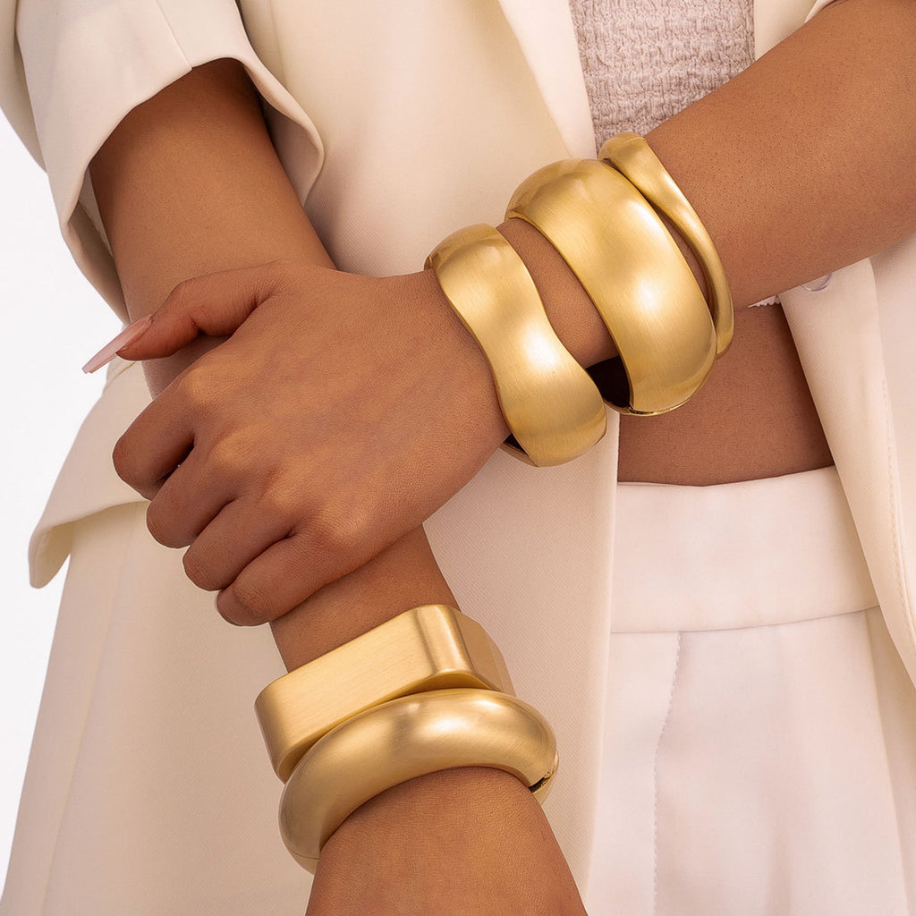 Exaggerated Metallic Wide-Band Bracelet