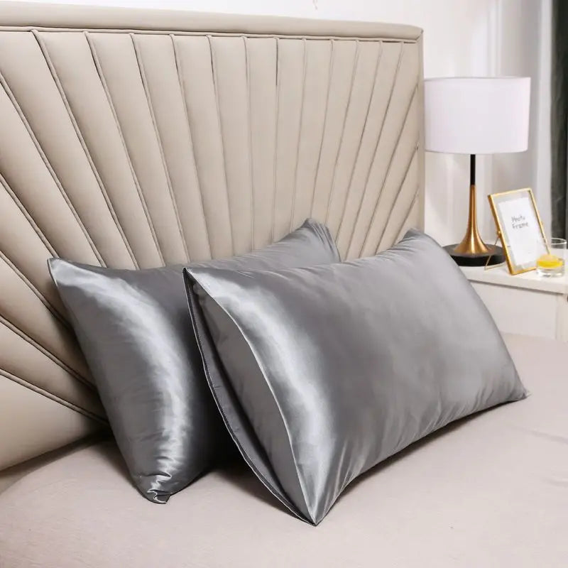 Luxury Silk Pillowcase | Anti-Frizz, Hypoallergenic & Skin-Soft | 2 Sizes