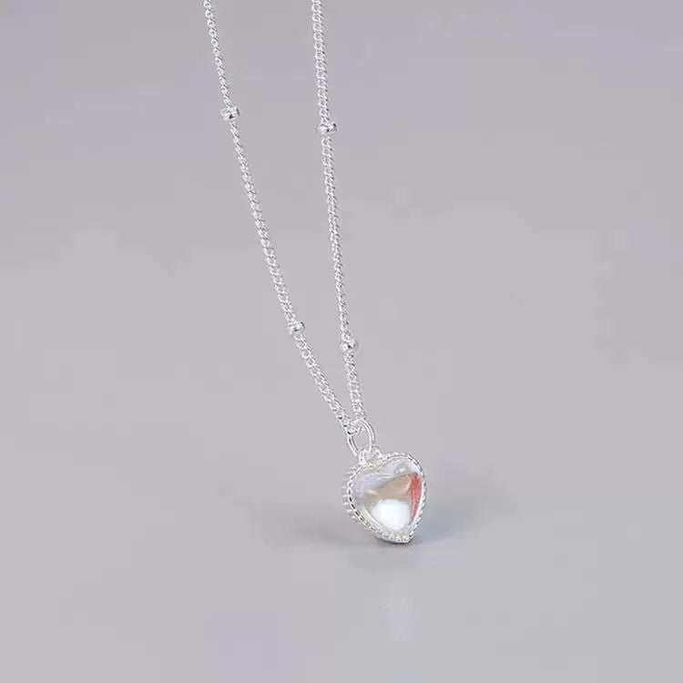 Loving Heart Gradient Pendant Necklace | K-Style Gold Chain
